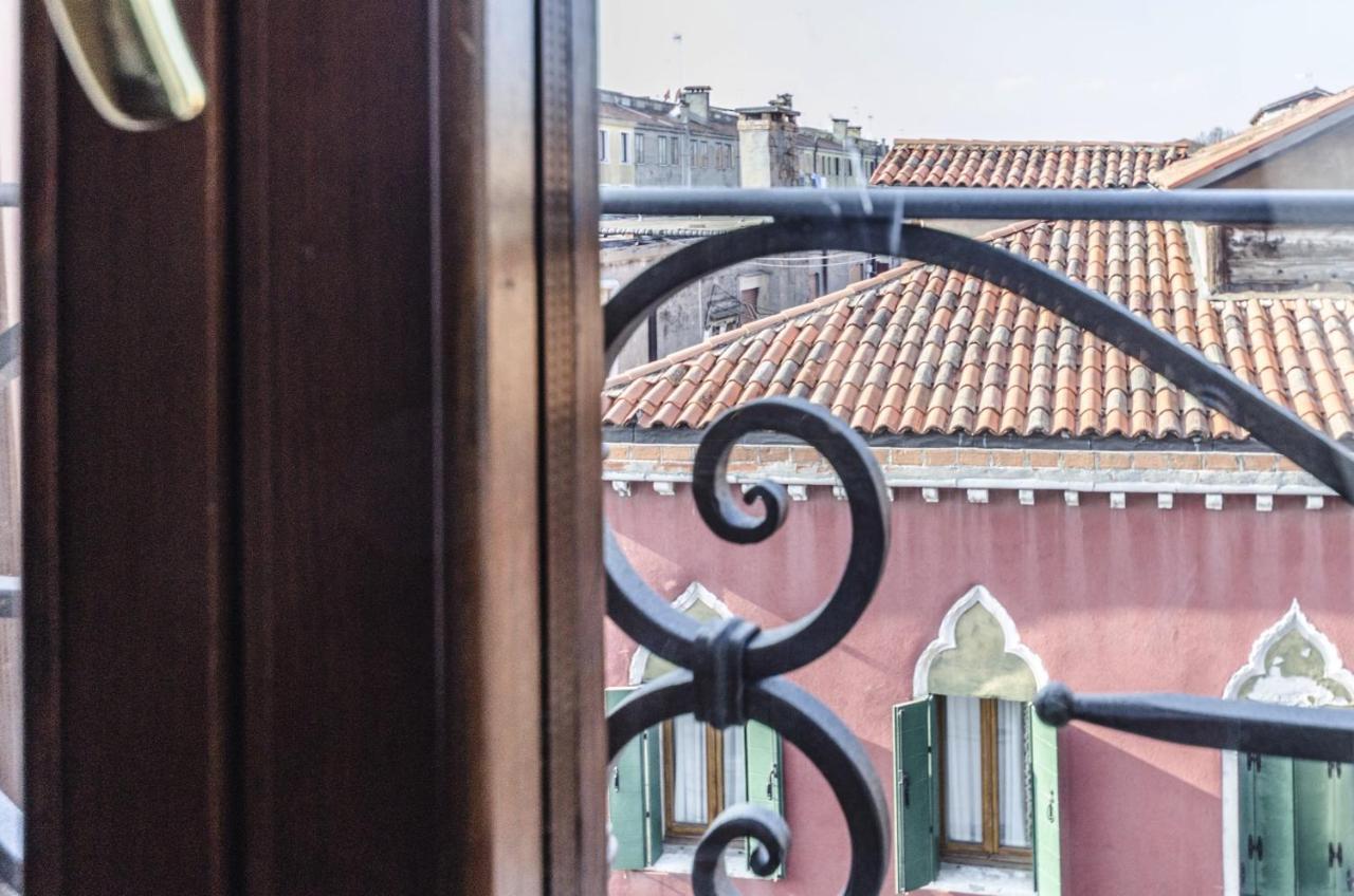 Maurizio House - Near The Train Station Appartement Venise
